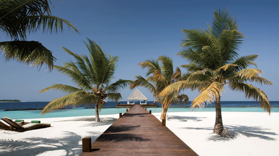 6 Tips for Planning a Luxury Honeymoon